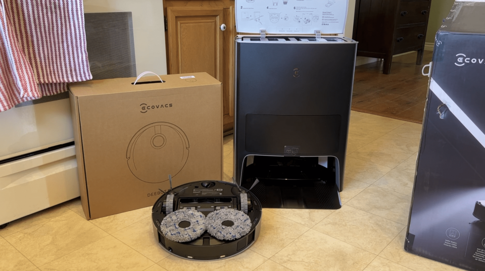 Ecovacs-Deebot-X1-Omni