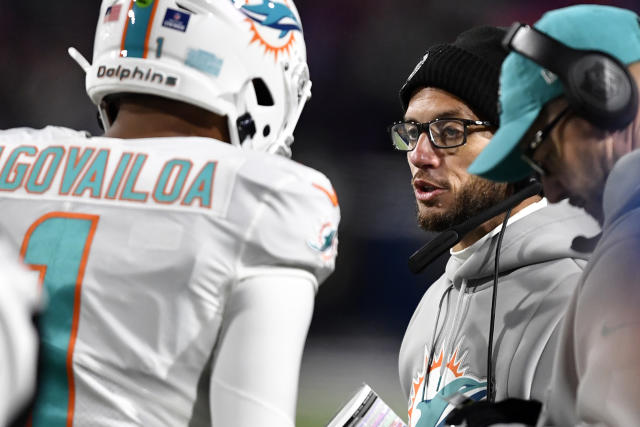 Skidding Dolphins see positives despite 32-29 loss to Bills - The San Diego  Union-Tribune