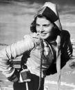 <p>The iconic Swedish actress<strong> Ingrid Bergman poses</strong> on the slopes at <strong>June Lake resort,</strong> California in February <strong>1941</strong>. Note her hat that resembles more a bonnet than it does a helmet.</p>