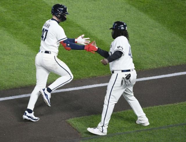 Houston Astros advance to ALCS for 7th straight season – NBC Bay Area