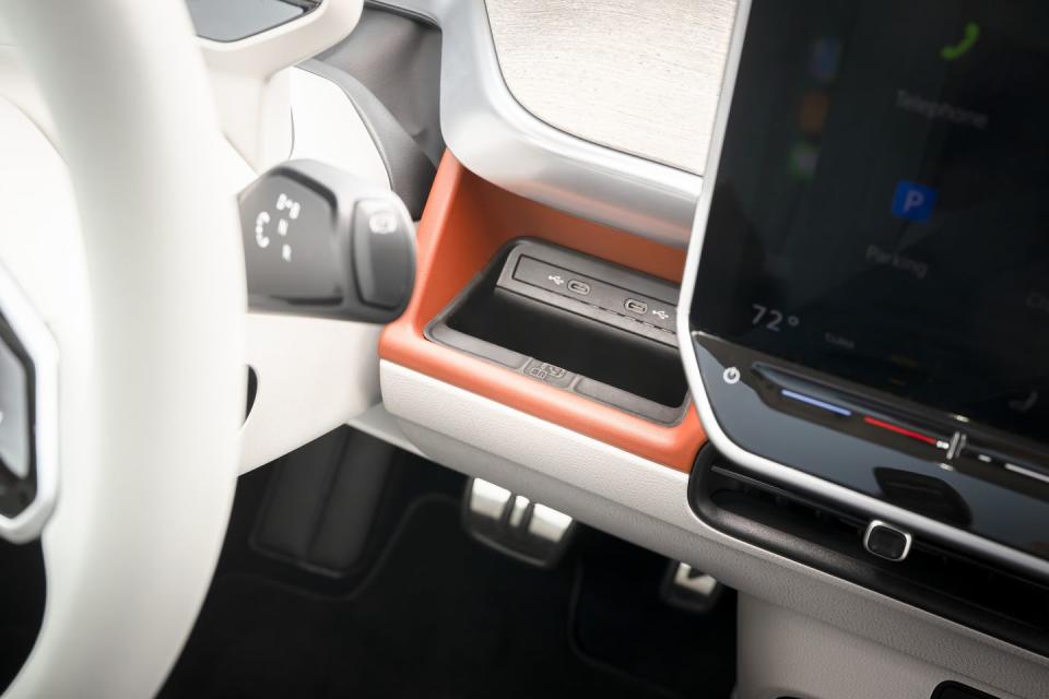 2025 volkswagen idbuzz interior