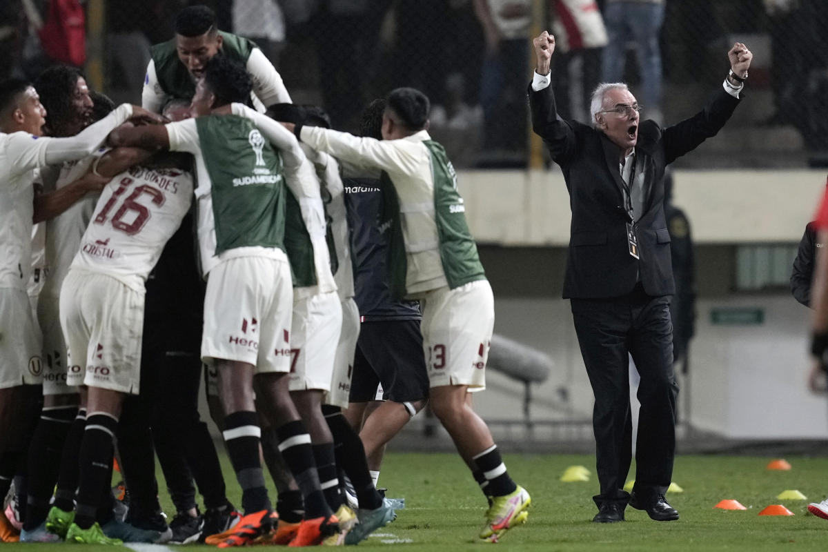Peru hires Jorge Fossati as coach following disappointing start to World Cup qualifying