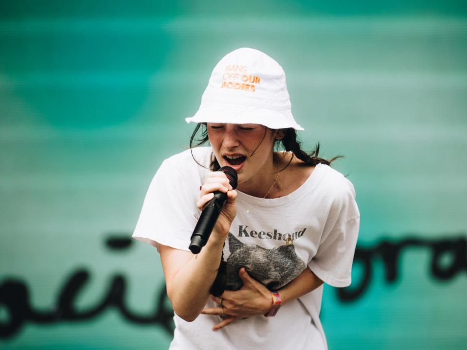 Gracie Abrams performing live at Austin City Limits festival in 2021 (Getty Images)