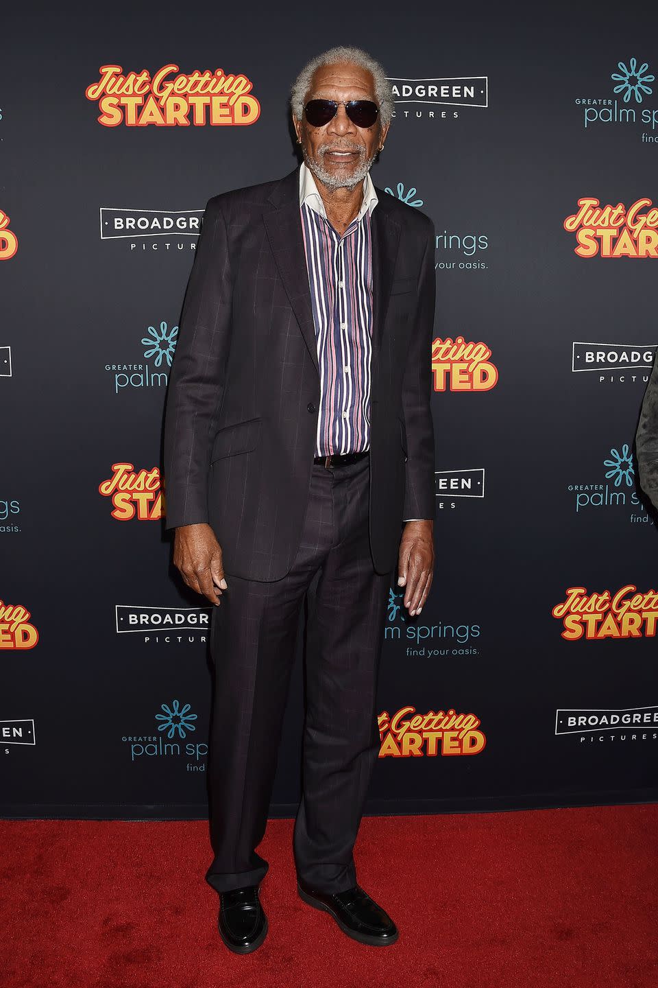 <p>Morgan Freeman (80) <a href="http://www.dailymail.co.uk/tvshowbiz/article-4380238/Morgan-Freeman-wears-compression-glove-paralysed-hand.html" rel="nofollow noopener" target="_blank" data-ylk="slk:often still wears;elm:context_link;itc:0;sec:content-canvas" class="link ">often still wears</a> a compression glove on his left hand, which was paralyzed in the 2008 car crash that nearly killed him. The Academy Award-winning actor also <a href="http://www.esquire.com/entertainment/movies/interviews/a14768/morgan-freeman-interview-0812/" rel="nofollow noopener" target="_blank" data-ylk="slk:told;elm:context_link;itc:0;sec:content-canvas" class="link ">told </a><em><a href="http://www.esquire.com/entertainment/movies/interviews/a14768/morgan-freeman-interview-0812/" rel="nofollow noopener" target="_blank" data-ylk="slk:Esquire;elm:context_link;itc:0;sec:content-canvas" class="link ">Esquire</a></em> in 2012 that he experiences shooting pains following the accident. "It's the fibromyalgia," he explained after grabbing his left shoulder and wincing. "Up and down the arm. That's where it gets so bad. Excruciating."</p><p><span class="redactor-invisible-space">You'll notice Morgan Freeman is the only male on this list; fibromyalgia affects more women than men, with a ratio of about eight to two<span class="redactor-invisible-space">, says <a href="https://www.fmcpaware.org/aboutfibromyalgia.html" rel="nofollow noopener" target="_blank" data-ylk="slk:(NFMCPA);elm:context_link;itc:0;sec:content-canvas" class="link ">(NFMCPA)</a><span class="redactor-invisible-space">.</span></span><br></span></p>