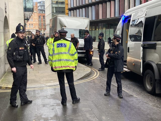 Old Bailey evacuated