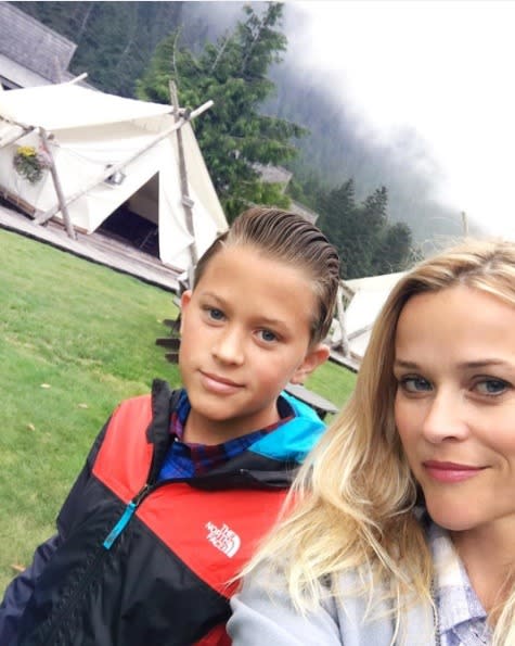 They weren’t roughing it too much — notice the beautiful bouquet to greet Reese and Deacon in front of their tent? We’d say they were glamping. “Let’s do this! Into the wilderness we go,” the Oscar winner captioned it. (Photo: Instagram) 