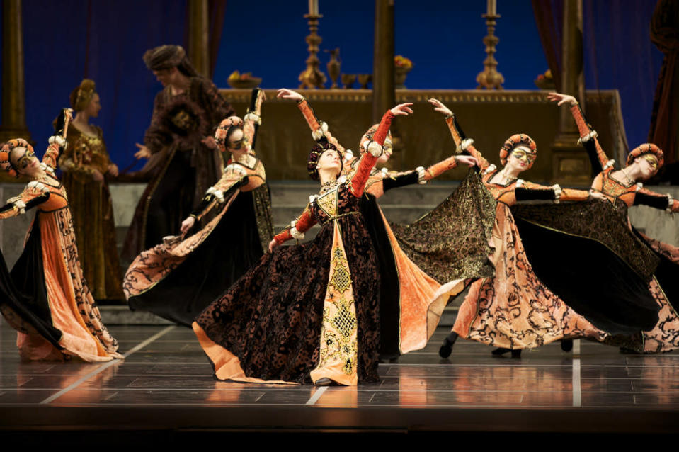 San Francisco Ballet in Tomasson's Romeo & Juliet. © Erik Tomasson