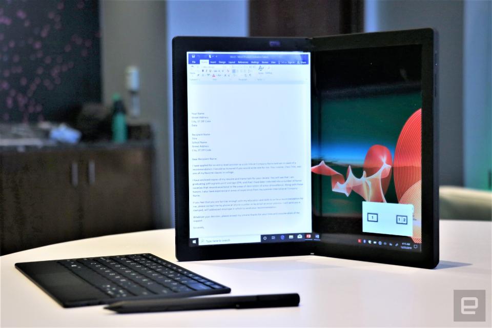 Lenovo ThinkPad X1 Fold hands-on at CES 2020