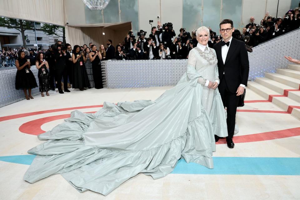 54)  Glenn Close and Erdem Moralıoğlu