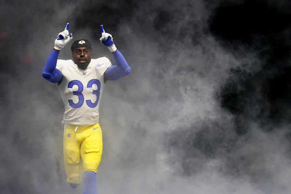 Los Angeles Rams safety Nick Scott takes the field before an NFL football game against the Atlanta Falcons Sunday, Sept. 18, 2022, in Inglewood, Calif. (AP Photo/Ashley Landis)