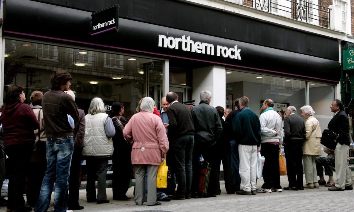 <span>Customers queue to withdraw savings from Northern Rock in 2007 before the bank’s collapse.</span><span>Photograph: Alessia Pierdomenico/Reuters</span>