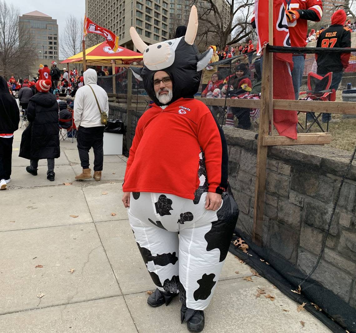Manuel Palacio figured that since Kansas City is a cow town, he’d dress the part.