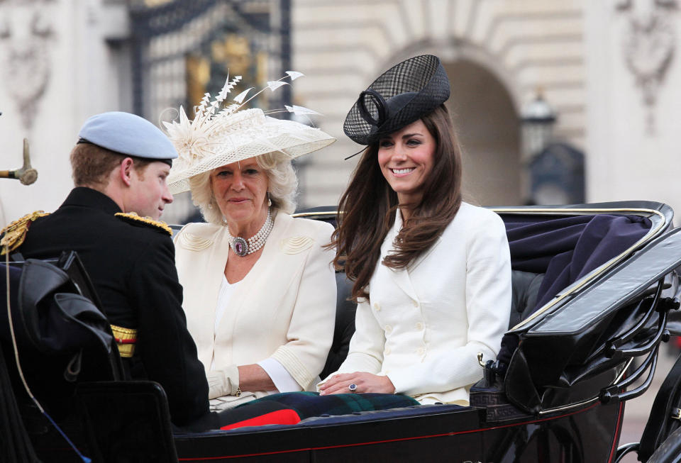 Harry, Kate et Camilla lors du Trooping the Colour en 2011