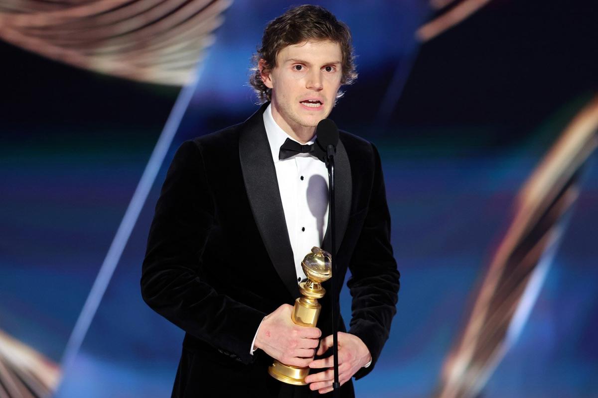 Evan Peters Wins Golden Globe for Dahmer 'I Sincerely Hope Some Good