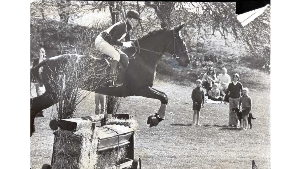 Princess Anne riding horse before accident in 1976