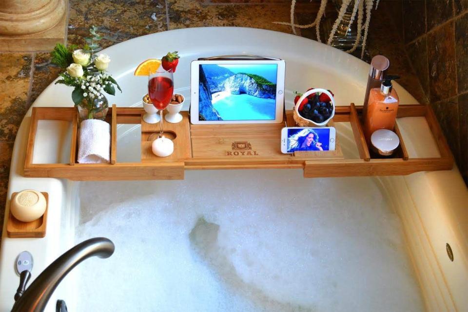 Wooden Bathtub Tray