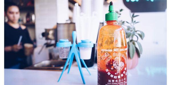 Sriracha está en peligro de escasez asegura fabricante