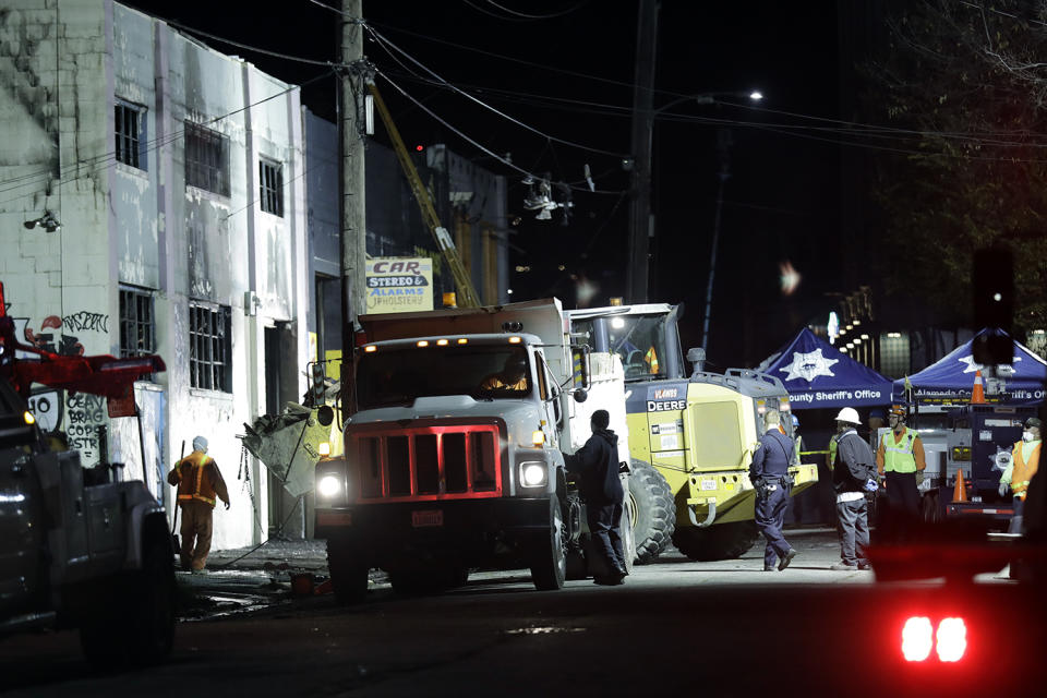 Fatal warehouse fire in Oakland