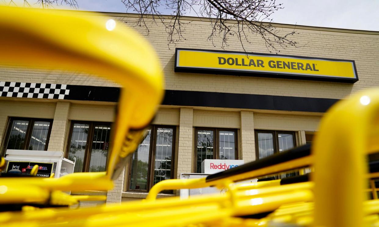 <span>Dollar General’s median salary for employees in 2023 was $18,657, the SOC Investor Group noted.</span><span>Photograph: Erin Scott/Reuters</span>