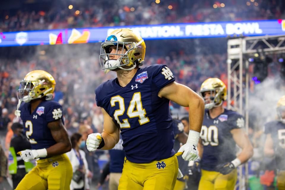 Jan 1, 2022; Glendale, Arizona, USA; Notre Dame Fighting Irish linebacker Jack Kiser (24) against the Oklahoma State Cowboys in the 2022 Fiesta Bowl at State Farm Stadium. Mandatory Credit: Mark J. Rebilas-USA TODAY Sports