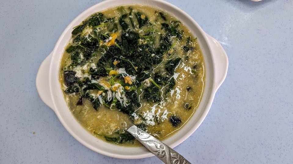 The Three Egg Spinach was unexpectedly bold in flavour, particularly in the broth.