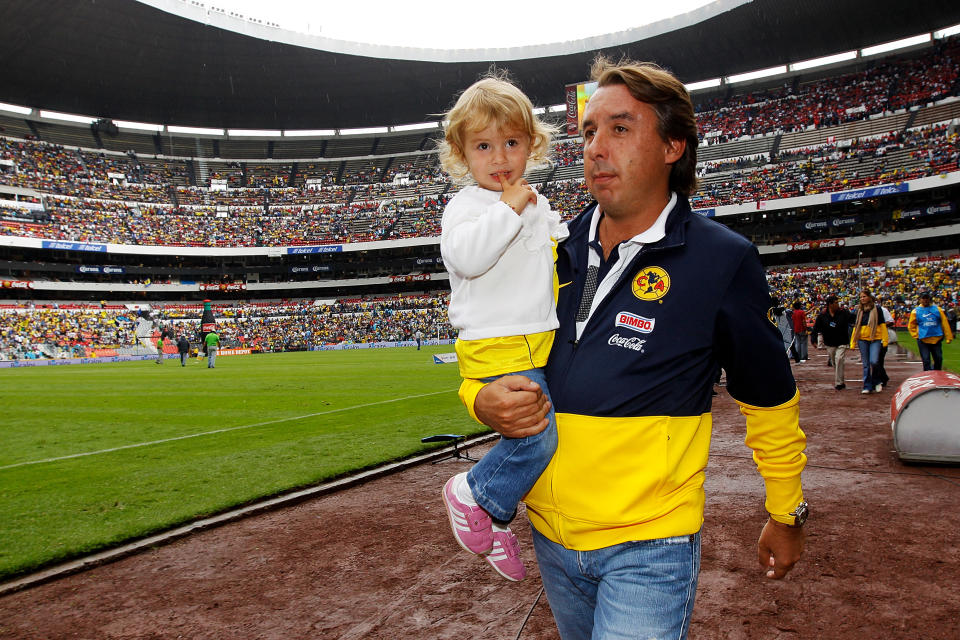 MEXICO CITY, MEXICO - AUGUST 30: Emilio Azcarraga Jean, president of Televisa group during the match betwen Aguilas del America v Toluca for the Mexican League Apertura 2009 at the Azteca Stadium on August 30, 2009 in Mexico City, Mexico. (Photo by Hector Vivas/Jam Media/LatinContent via Getty Images)