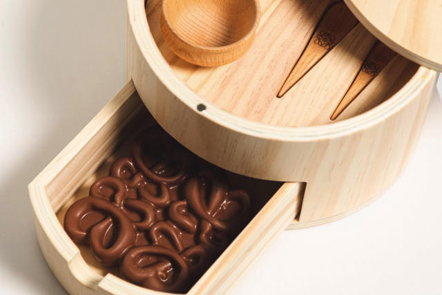 Luxury Mooncake Gift Boxes: Winners & Losers