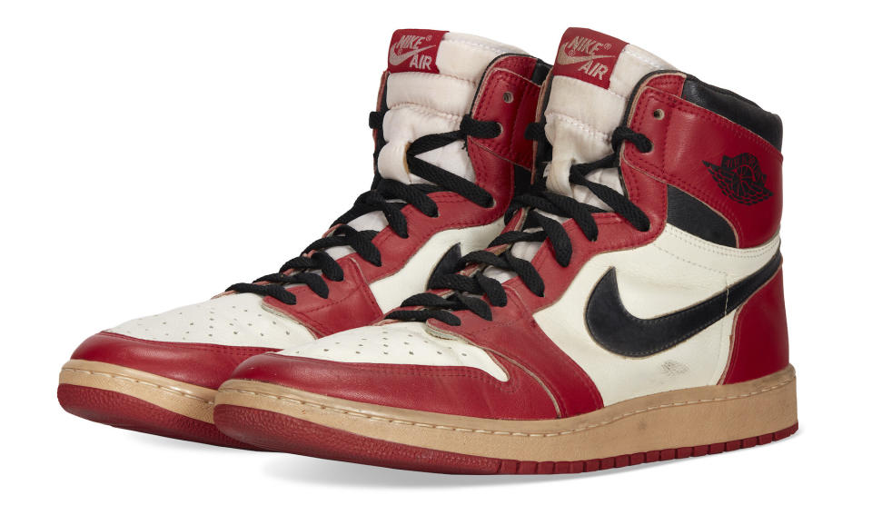 Air Jordan 1 Chicago Auction $189,000 2022 