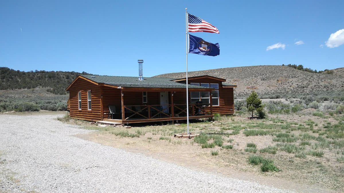 Off-the-Grid in Rock Canyon