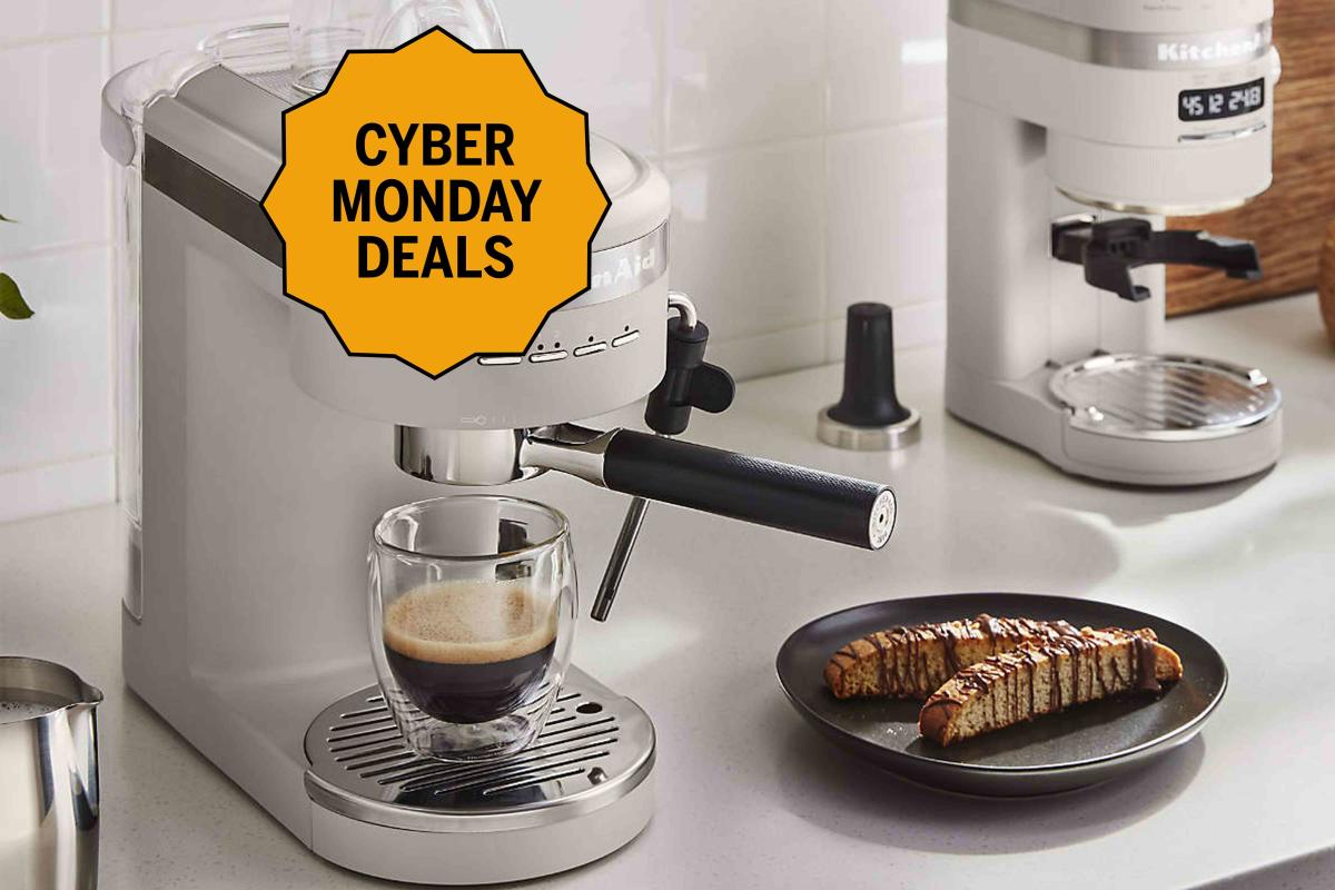 11 Best Cyber Monday Espresso Machine Deals for Cheap Shots