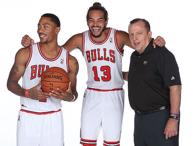 Derrick Rose, Joakim Noah and Tom Thibodeau in different times. (Getty Images)