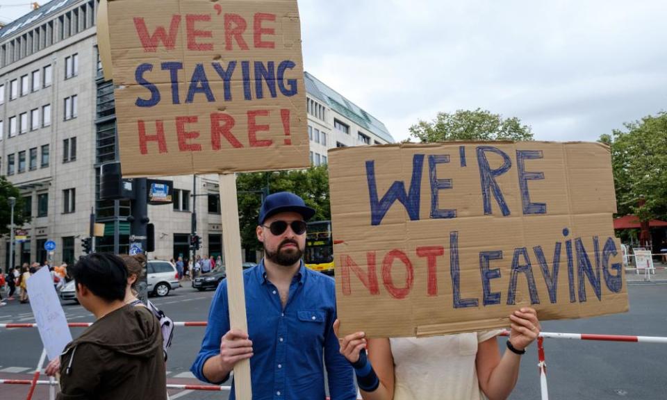 British immigrants to Germany protest against Brexit in Berlin.