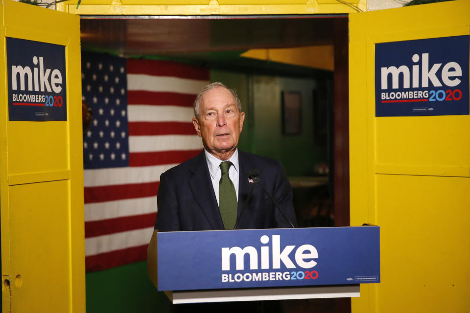 Former New York City Mayor Mike Bloomberg, who was a late entrant in the race for the Democratic presidential nomination, speaks to reporters on Nov. 26 in Phoenix. (Photo: Rick Scuteri/ASSOCIATED PRESS)