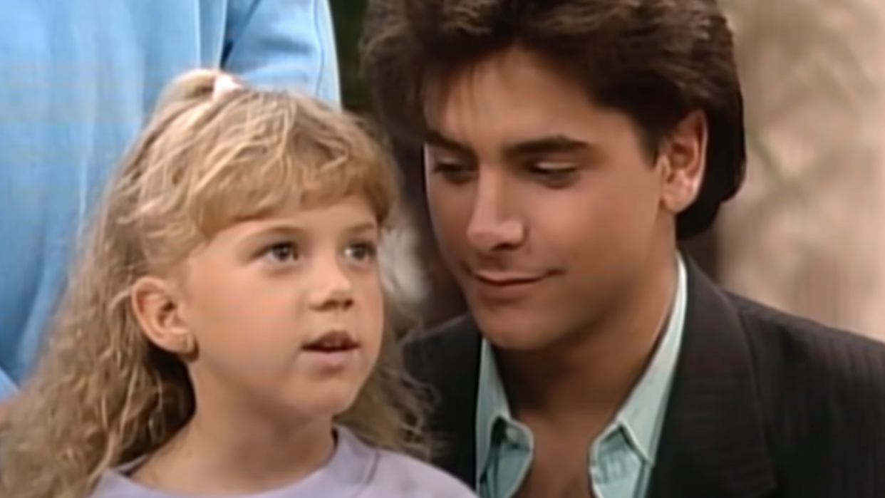  Stephanie tanner and uncle jesse on full house. 