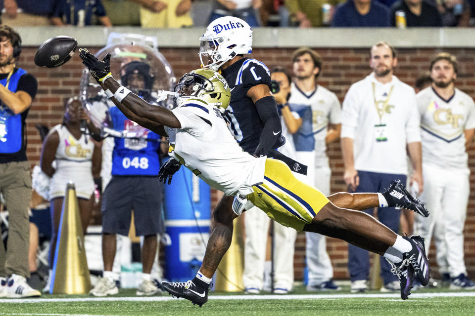 Georgia Tech wide receiver Eric Singleton Jr. (2) stretches out for a pass in the first quarter of a football game against the Duke, during an NCAA college football game, Saturday, Oct. 5, 2024, in Atlanta. (AP Photo/Jason Allen)