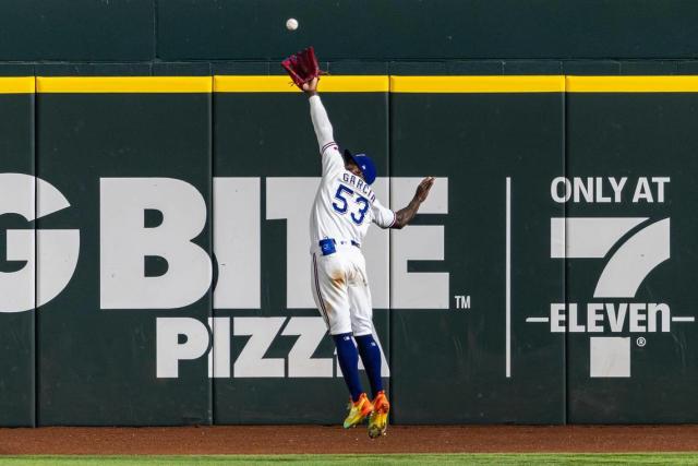 Adolis García could never watch World Series in his native Cuba