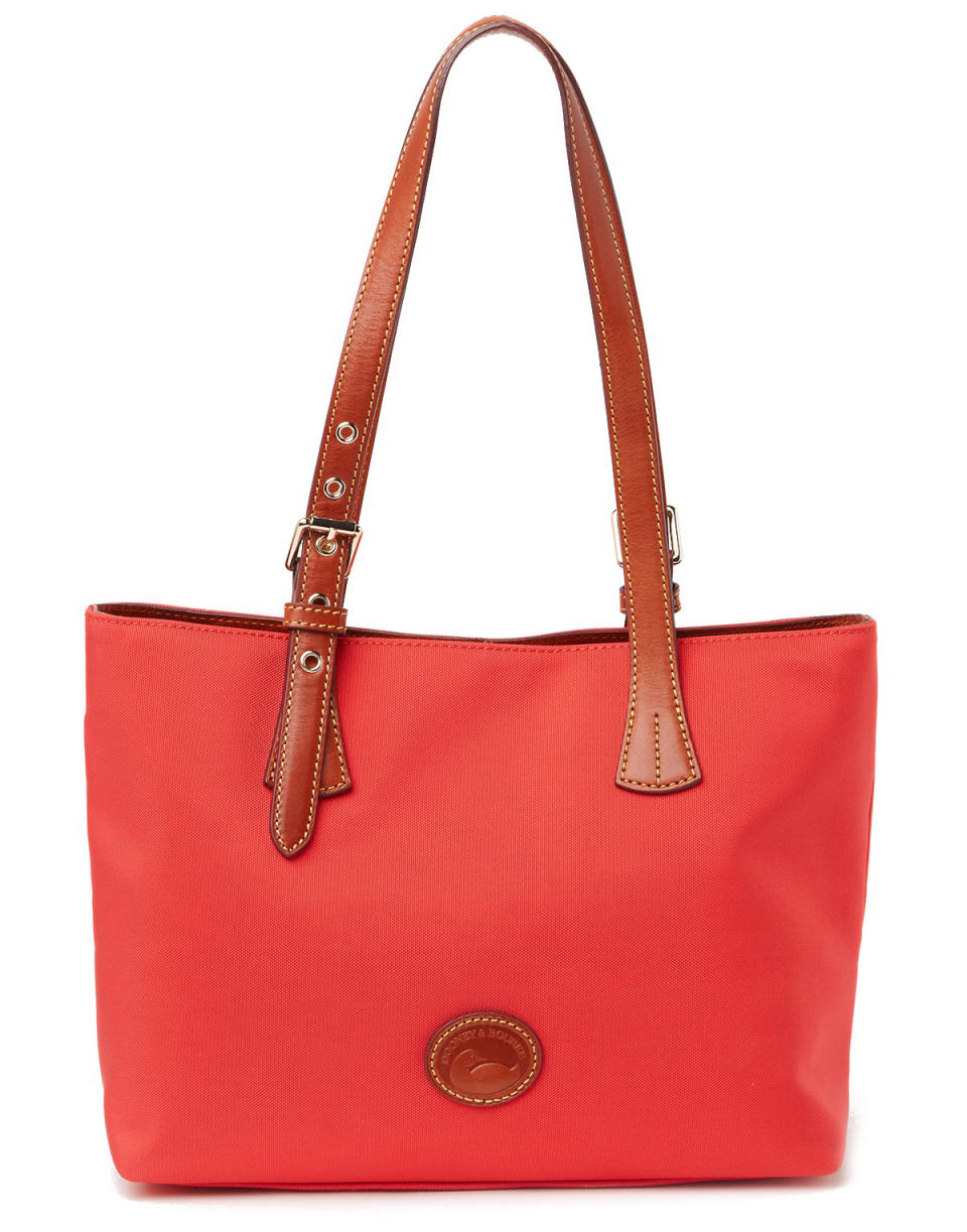 Dooney & Bourke Small Hanna Shoulder Bag. (Photo: Nordstrom Rack)