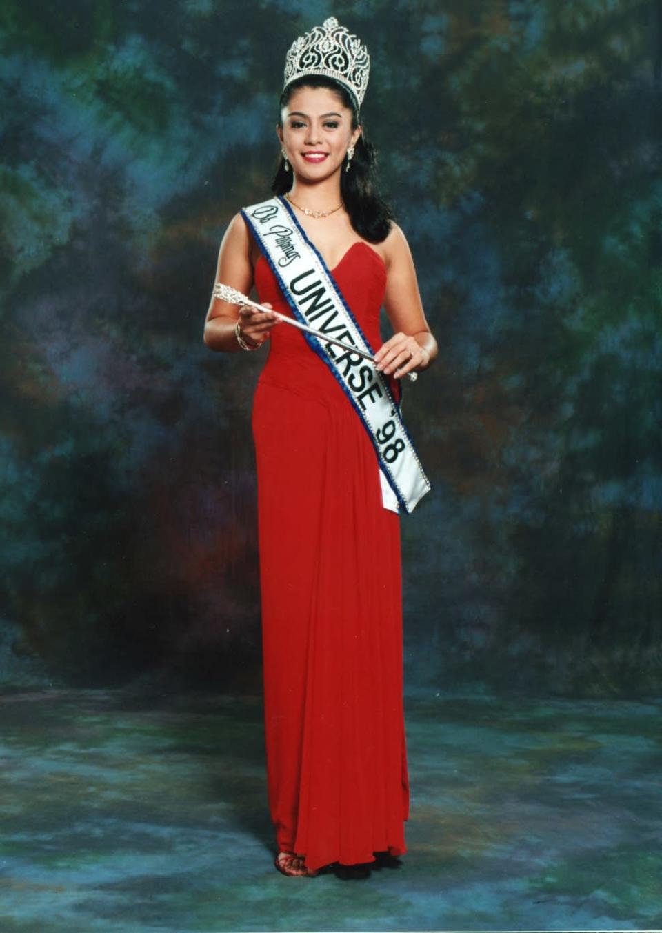 Jewel May Lobaton, Miss Universe-Philippines 1998