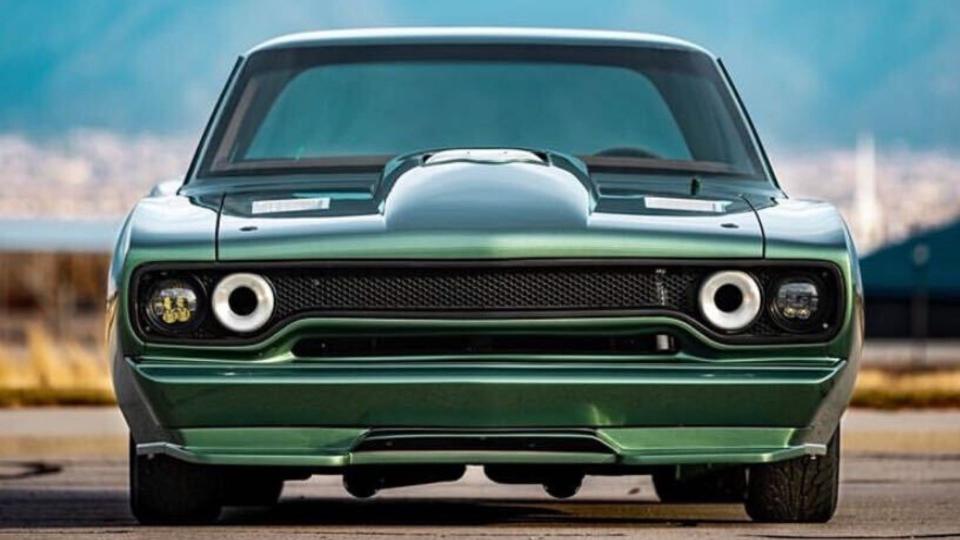 A Hellcat Powers This 1970 Plymouth Sport Satellite 