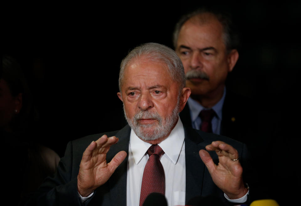***ARQUIVO***BRASÍLIA, DF, 09.11.2022 - O presidente eleito, Lula (PT), durante entrevista coletiva após reunião com Alexandre de Moraes, presidente do TSE, em Brasília. (Foto: Pedro Ladeira/Folhapress)