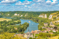 Pas très loin de Paris, l'Eure est de plus en plus prisée par les Franciliens en quête d'espace et de verdure.