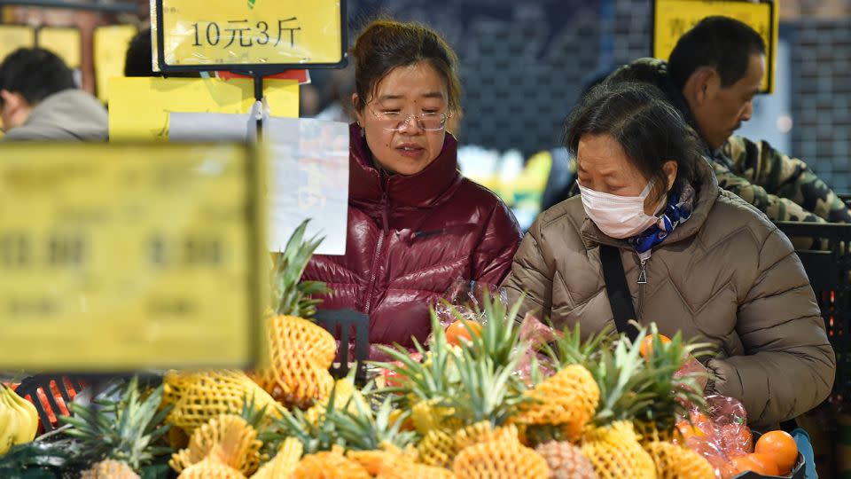 Shoppers browse for groceries at a supermarket in Nanjing, Jiangsu province. - Costfoto/NurPhoto/Getty Images