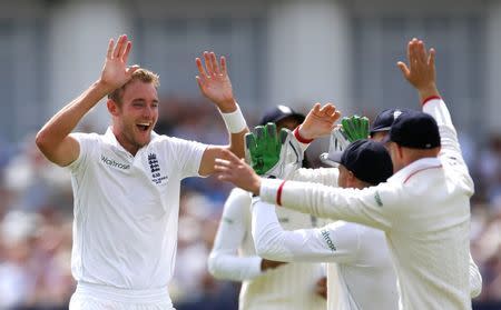 Cricket - England v Australia - Investec Ashes Test Series Fourth Test - Trent Bridge - 6/8/15 England's Stuart Broad celebrates after taking the wicket of Australia's Mitchell Johnson (not pictured) Action Images via Reuters / Paul Childs Livepic