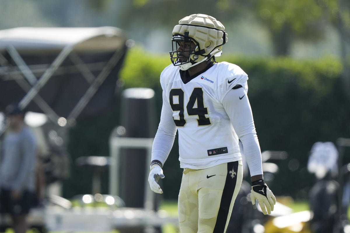 Saints in extension talks with sack leader Jordan, add receiver