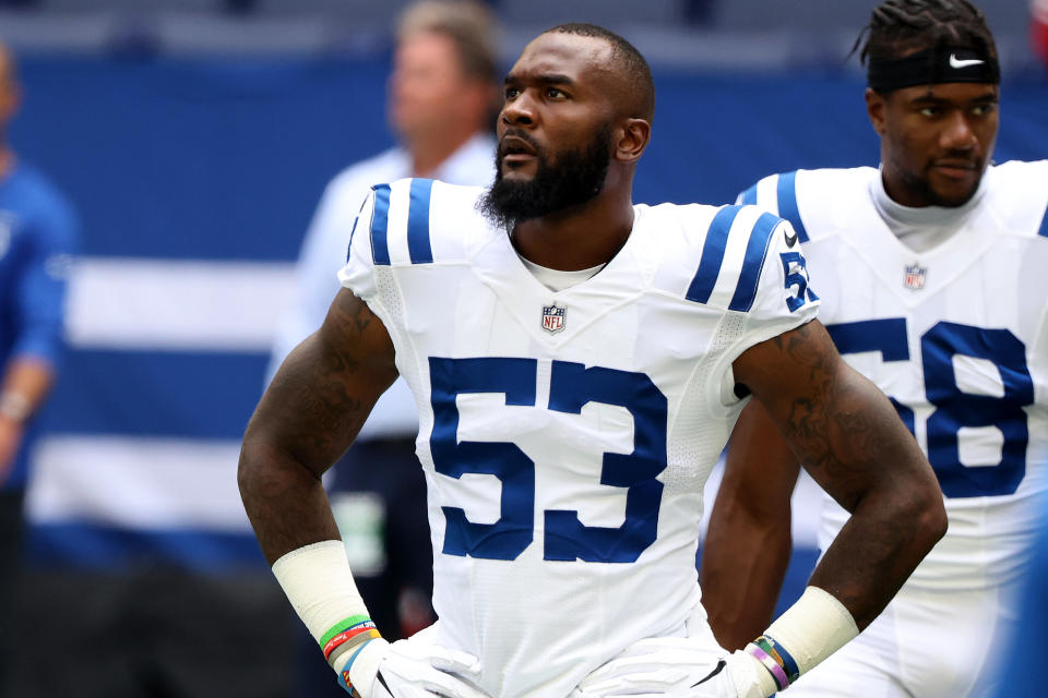 INDIANAPOLIS, INDIANA - AUGUST 15: Darius Leonard #53 of the Indianapolis Colts warms up before the preseason game against the Carolina Panthers at Lucas Oil Stadium on August 15, 2021 in Indianapolis, Indiana. (Photo by Justin Casterline/Getty Images)