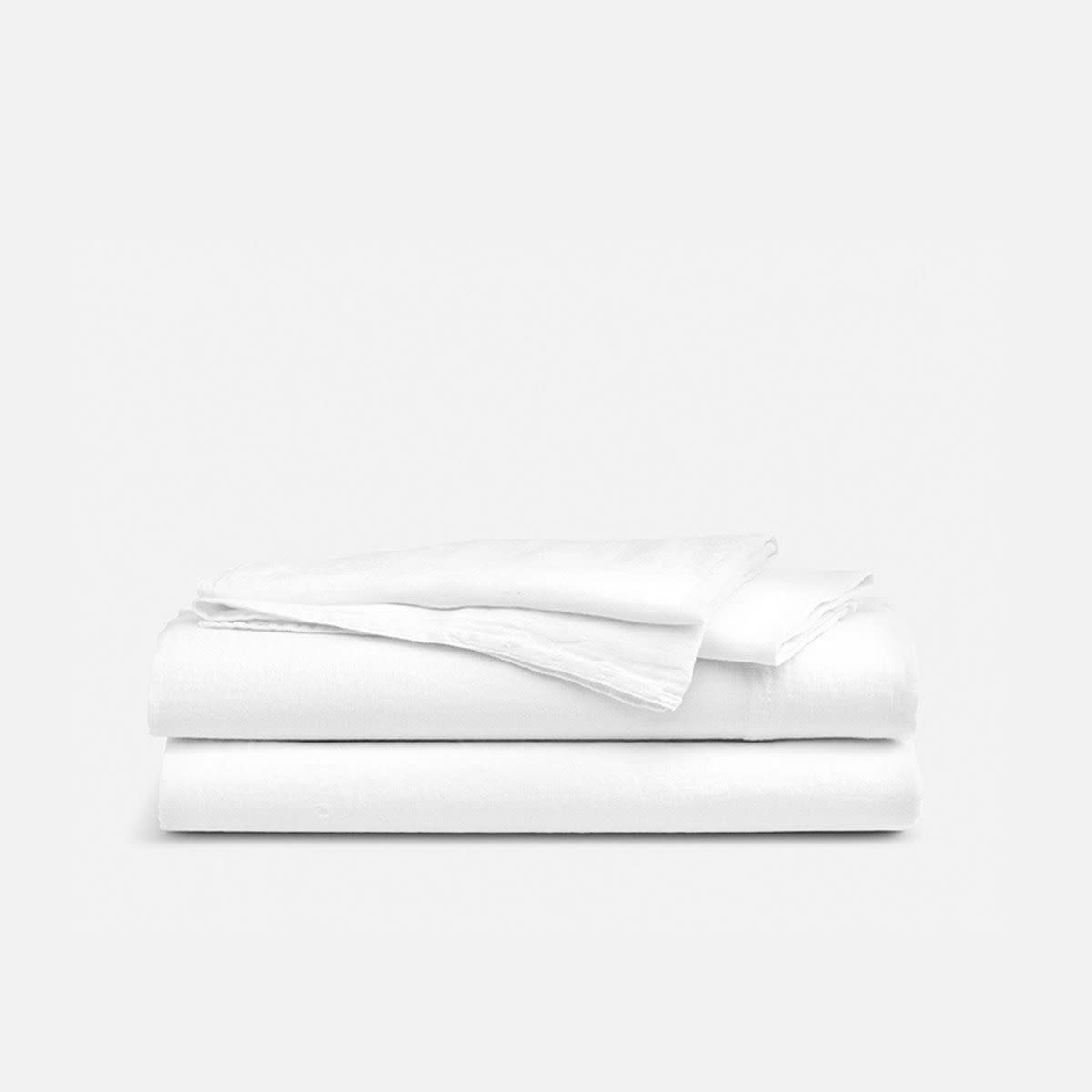 <p><a href="https://go.redirectingat.com?id=74968X1596630&url=https%3A%2F%2Fwww.brooklinen.com%2Fproducts%2Flinen-core-sheet-set&sref=https%3A%2F%2Fwww.cosmopolitan.com%2Flifestyle%2Fa25577966%2Fbrooklinen-vs-parachute%2F" rel="nofollow noopener" target="_blank" data-ylk="slk:Shop Now;elm:context_link;itc:0;sec:content-canvas" class="link rapid-noclick-resp">Shop Now</a></p><p>Linen Core Sheet Set</p><p>brooklinen.com</p><p>$289.00</p>