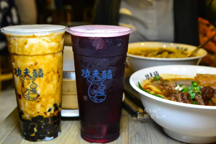 功夫豬私廚好麵,新店大坪林站牛肉麵,新店文青風麵店