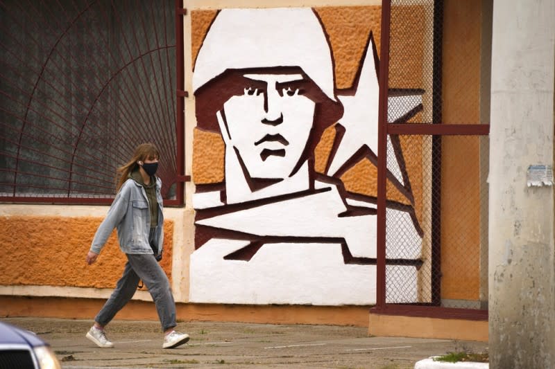 <cite>聶斯特河東岸（Transnistria）街頭的俄軍壁畫。（美聯社）</cite>