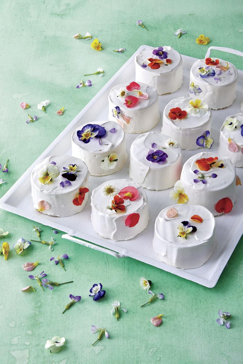 Mini Confetti Cakes