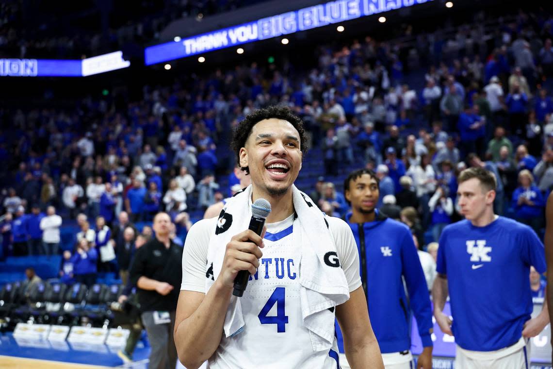 Kentucky forward Tre Mitchell thanks fans after the Wildcats’ defeat of Vanderbilt at Rupp Arena on Wednesday night.